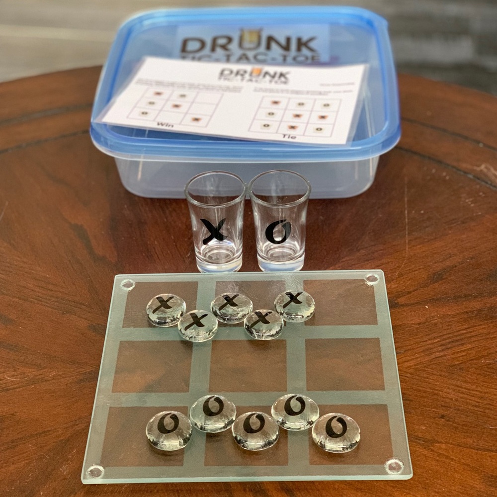 Drunk Tic Tac Toe Shot Glass Drinking Game Set